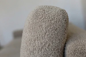 Narożnik z funkcją spania do salonu NIRVANA boucle owieczka krem