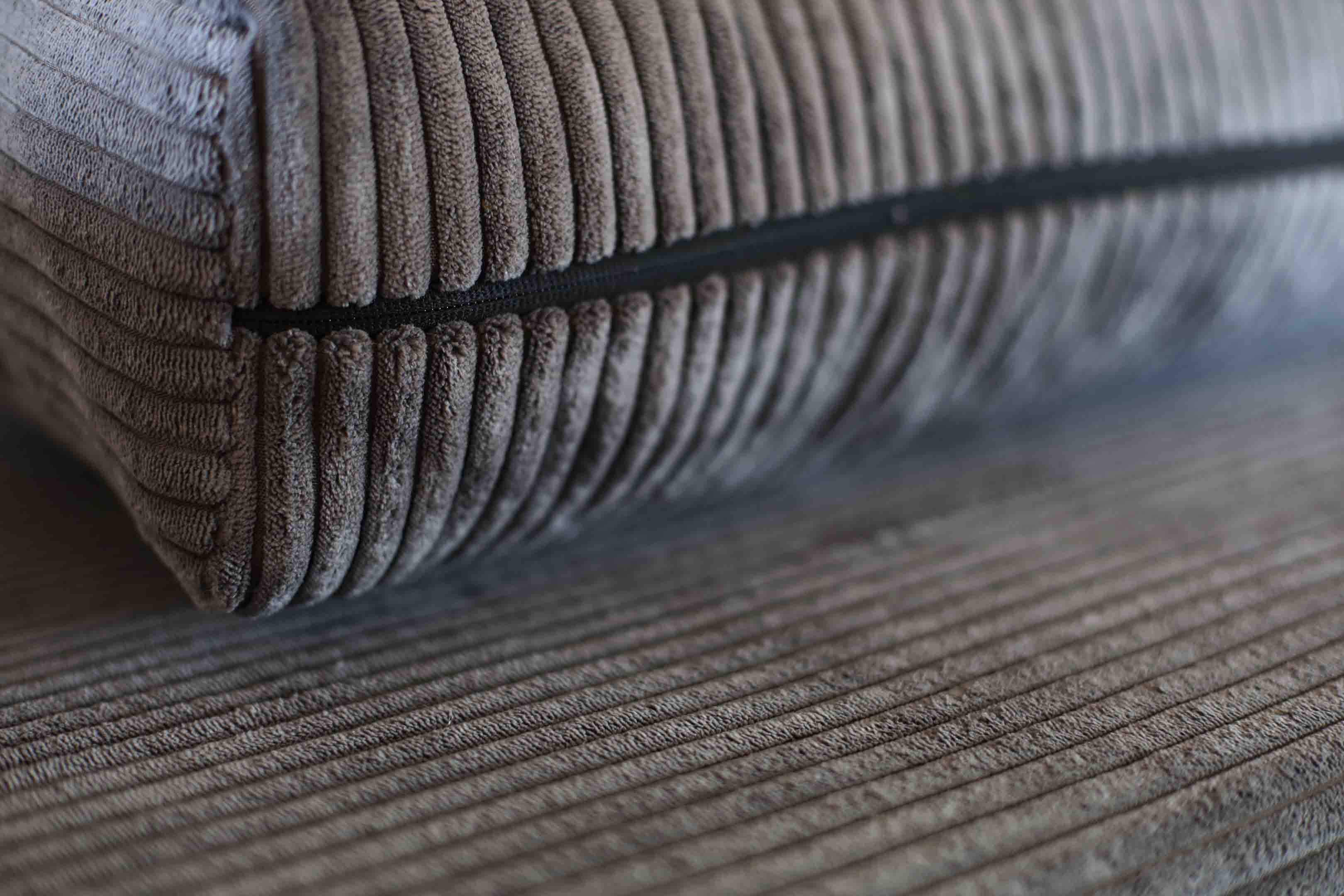 Kanapa rozkładana z funkcją spania Lunera Prima 2 sztruks zielona