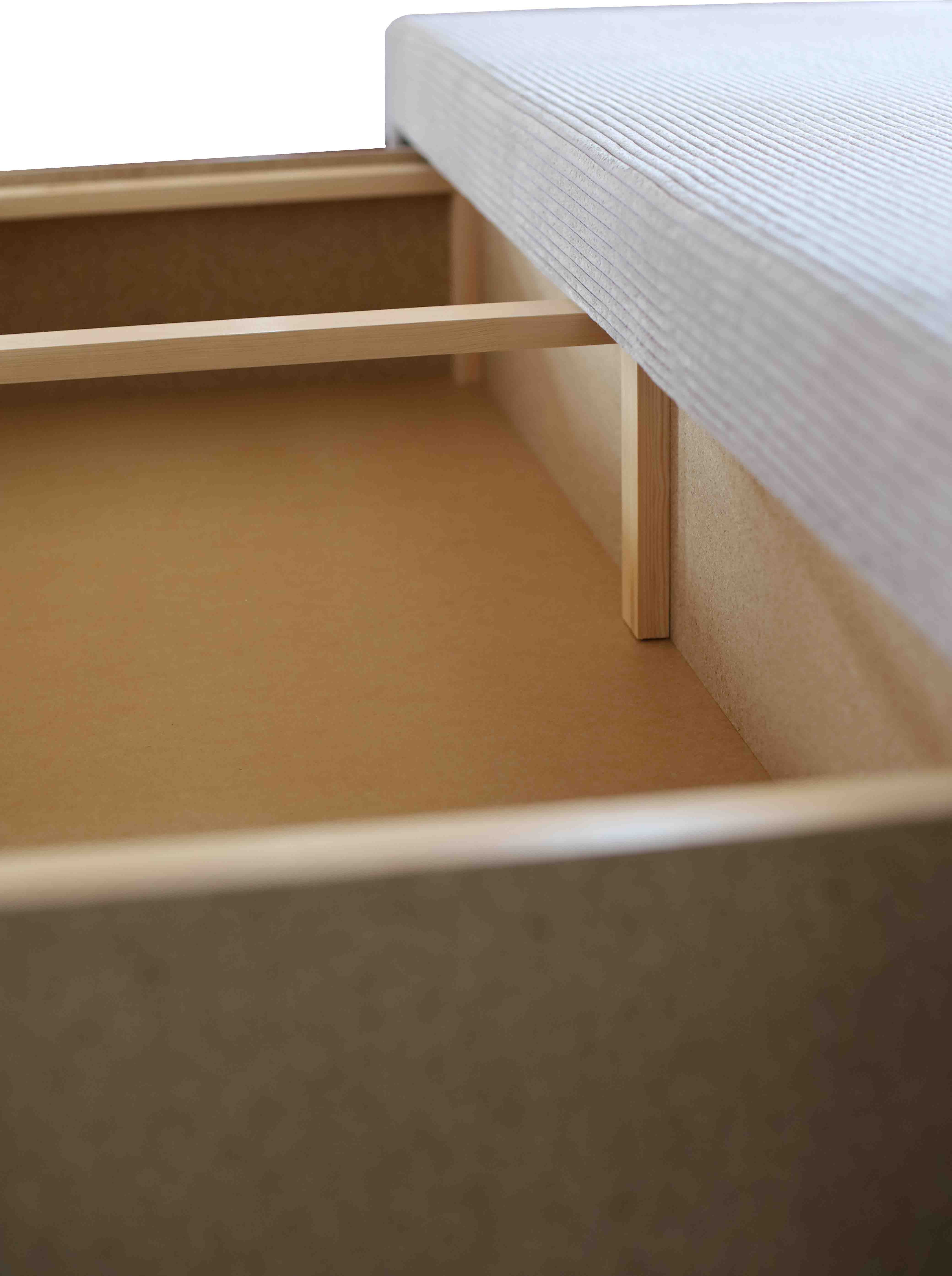 Kanapa rozkładana z funkcją spania SILVER 3 boucle kremowa